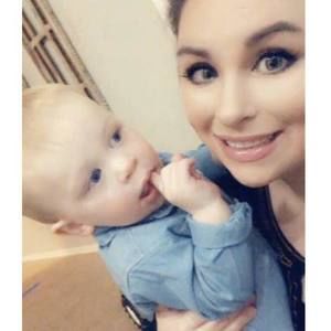 Meet your Posher, Casey